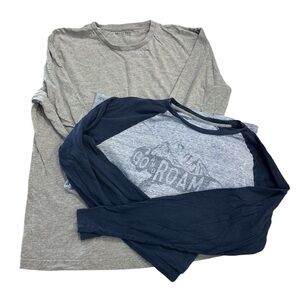 Men’s two pack, long sleeve T-shirts, medium, and large both about the same size